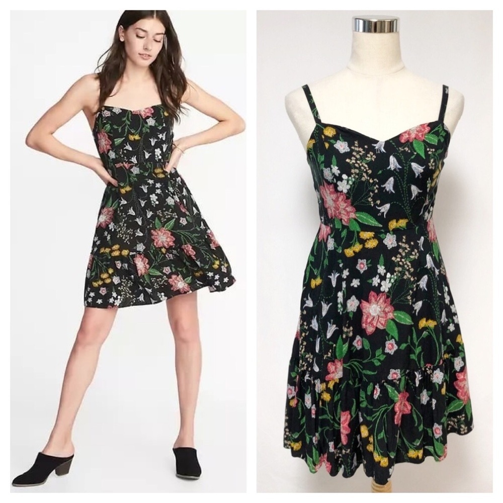 Old Navy Floral Fit & Flare Skater Dress Sz MP - Picture 2 of 9